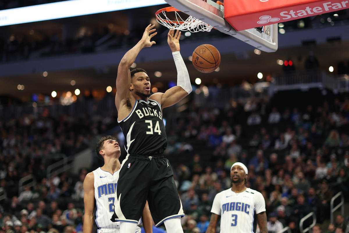 NBA Cup semifinals live updates: Hawks vs. Bucks, Rockets vs. Thunder face off for a trip to 2nd annual championship