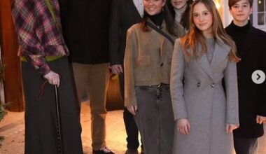 The royal, 52, looked in high spirits as she posed next to her husband, King Frederik and their four children, Prince Christian, Princess Isabella, Prince Vincent and Princess Josephine, along with Queen Margrethe