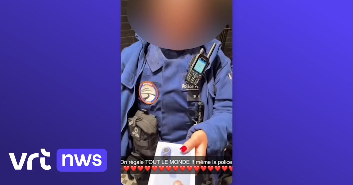 Agenten federale politie nemen cadeaus in ontvangst van
influencers die chaos veroorzaakten aan Atomium: "Absoluut verboden"