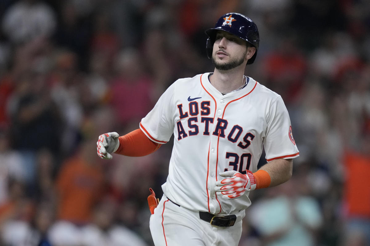 MLB free agency: Will the Astros trade Kyle Tucker? Devin Williams traded to Yankees for Nestor Cortes