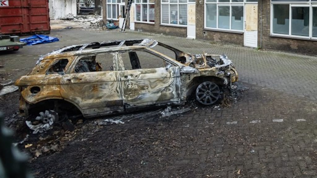 'Verdachte explosies Tarwekamp en eigenaresse bruidsmodezaak wilden zelfde auto verkopen'