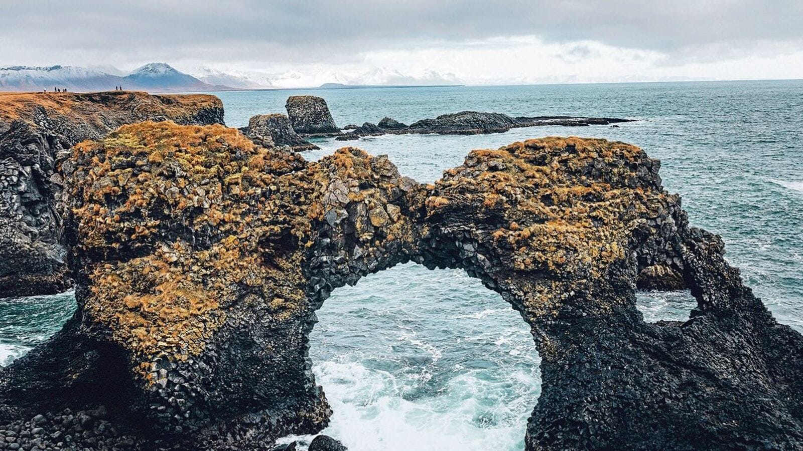 On an Icelandic road trip without Google Maps