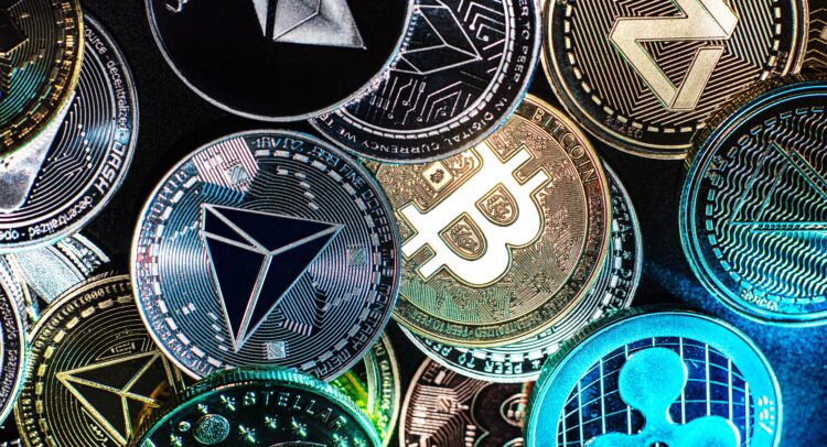 Crypto Face altcoins altcoin season bitcoin dominance