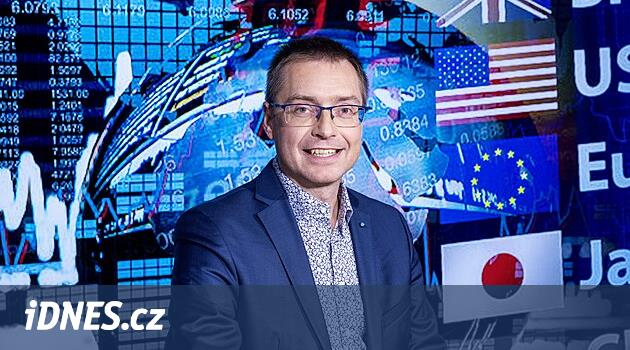Česko na euru vydělá, pokud dobře zafixuje kurz, míní ekonom