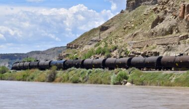 U.S. Supreme Court will consider Utah’s oil train, which could impact future environmental reviews • Utah News Dispatch