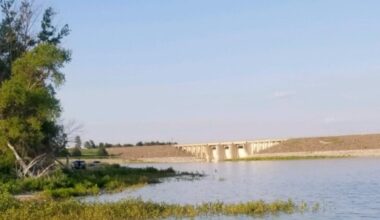 Politics in Washington may sink effort to save lakeside cabins in SW Nebraska