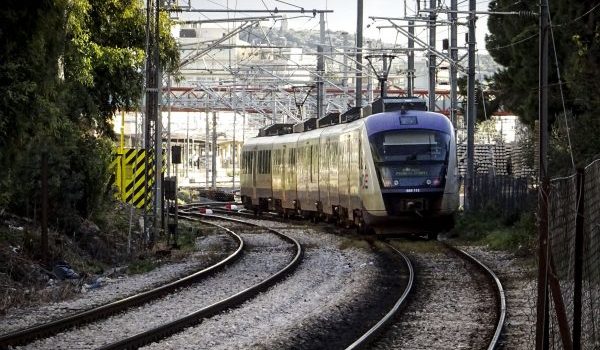 Τρένα: Πρώτη η Ελλάδα στην ΕΕ σε νεκρούς από σιδηροδρομικές συγκρούσεις το 2023