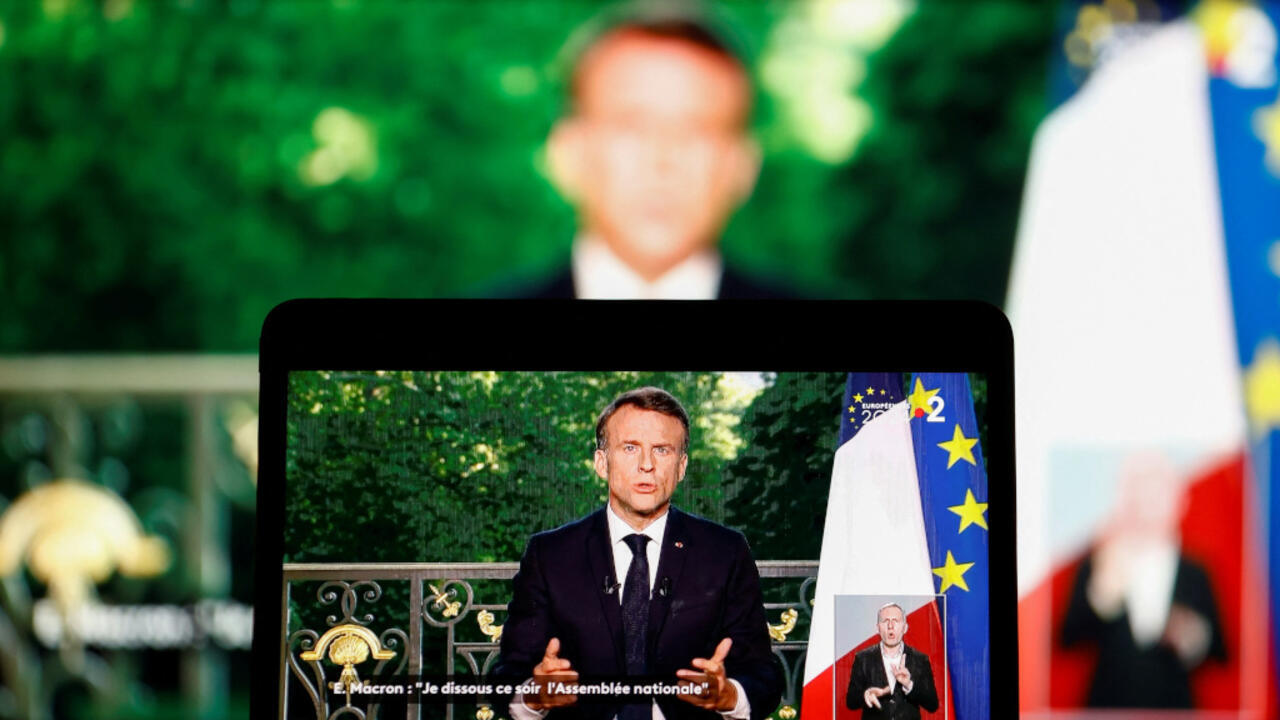 En France, la dissolution de l'Assemblée nationale a marqué l'année 2024 et la politique française