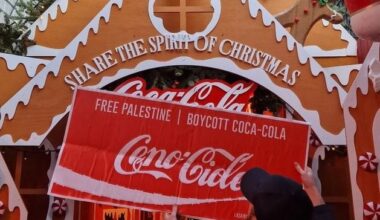Irish Republican group vandalise Coca-Cola Christmas display in Joy’s Entry in Palestine protest