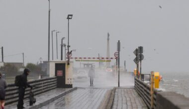 New Year’s Eve set to be a washout with rain and cold forecast – The Irish Times