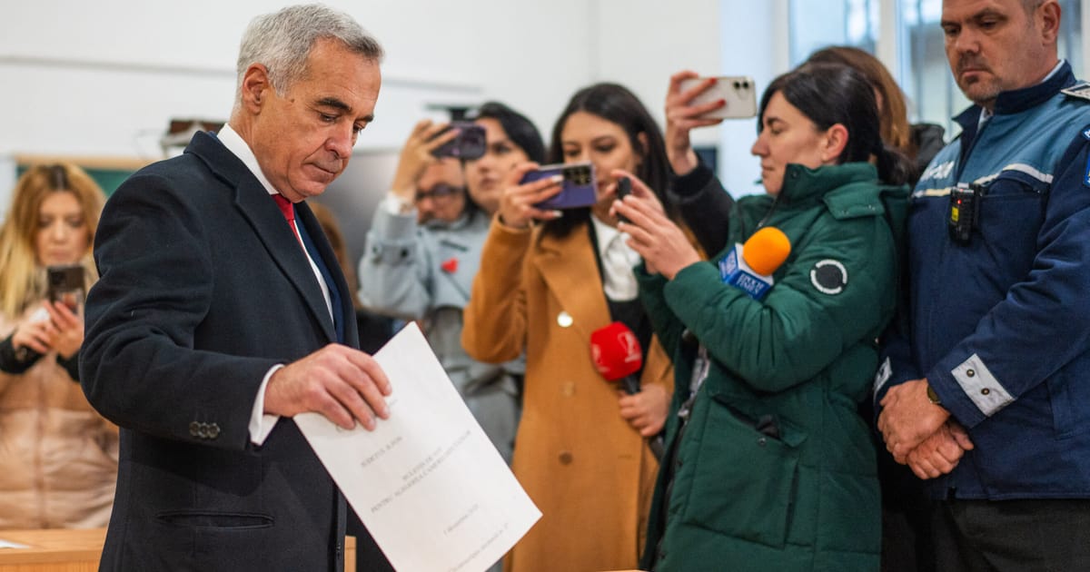 Romania’s presidential front-runner Georgescu benefited from Russia-style booster campaign, declassified docs say – POLITICO
