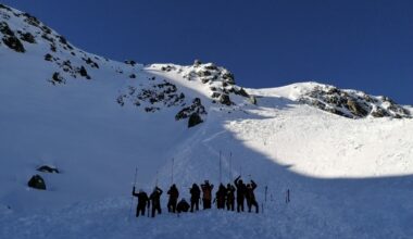 Deadly Christmas Period in European Alps Continues As Father & Son Perish on Boxing Day in Avalanche Near Tux, Austria