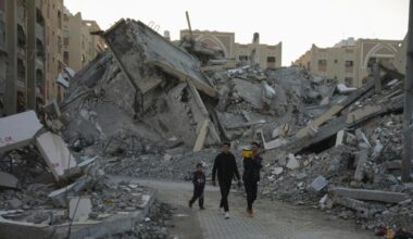 Hamas and Fatah near agreement on who will oversee postwar Gaza