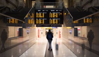 Italy public transport strike on Friday reverts to 24 hours after cour