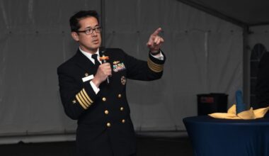 U.S.S. Gettysburg accidentally fires on U.S. jet; ship's commanding officer is from Alaska