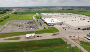 Memphis Mayor celebrates xAI expansion while environmental activists express concern about unknown power demands