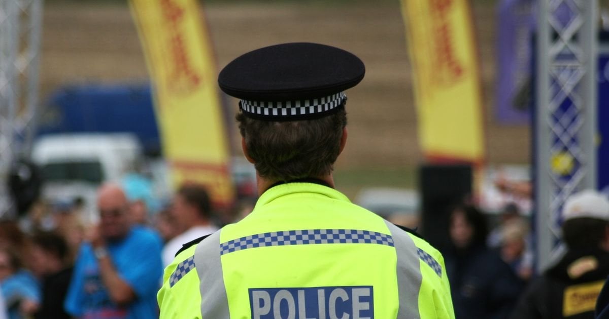 Brit cops to be dismissed over sick WhatsApp chat that shared death scene pic