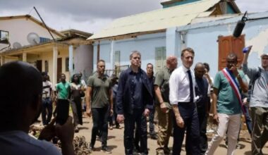 Cyclone Chido: Emmanuel Macron quitte Mayotte / Israël-Autorité palestinienne: plus de collaboration sécuritaire / Manifestation en Argentine contre la suppression de 2 400 fonctionnaires...