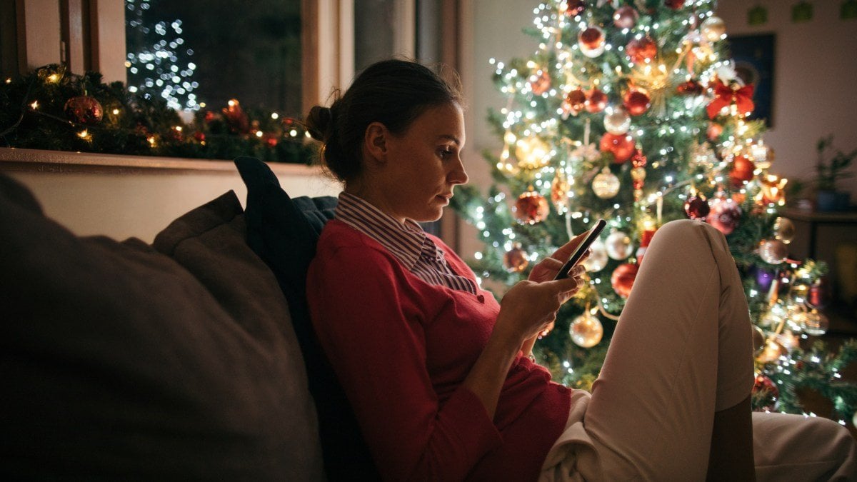 Lonely this Christmas: more young adults to spend the day solo