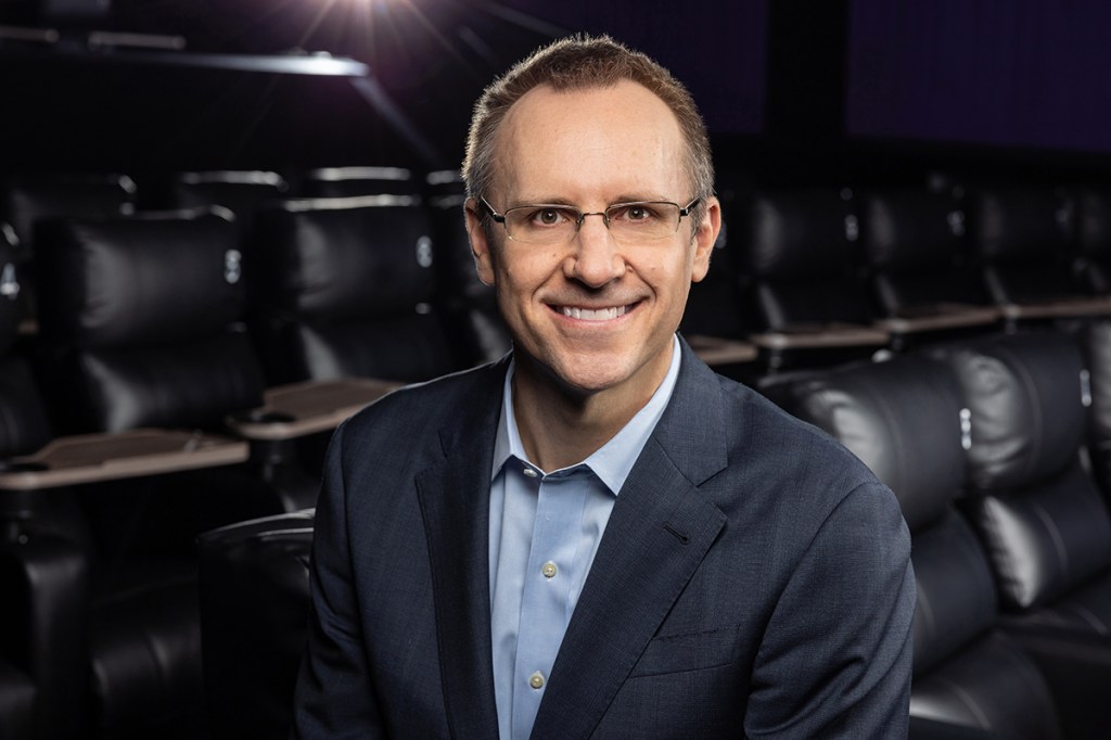Cinemark Boss Sean Gamble Receiving NATO Marquee Award At CinemaCon