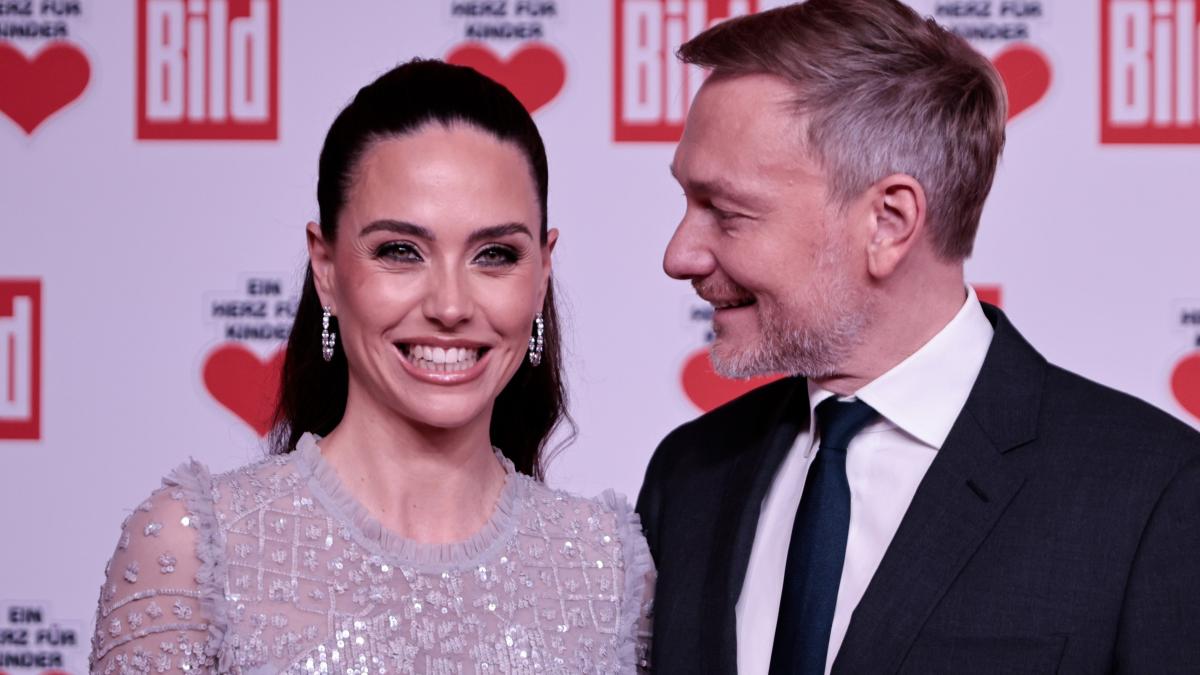 „Ein Herz für Kinder“-Gala: „Sie kennen ja meine berufliche Situation“, sagt Lindner, als der spenden soll