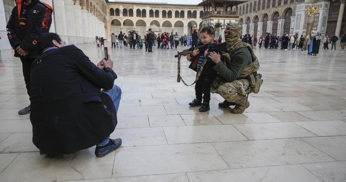 U.S. says it will support new Syrian leaders who protect women and renounce terrorism