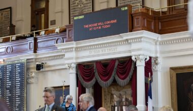 Dustin Burrows, David Cook face off for Texas Speaker
