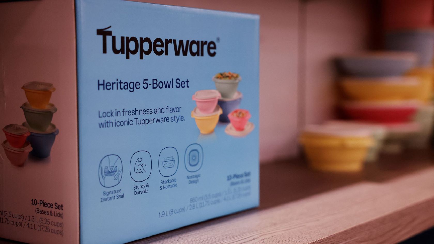 Tupperware factory to close - The Portugal News
