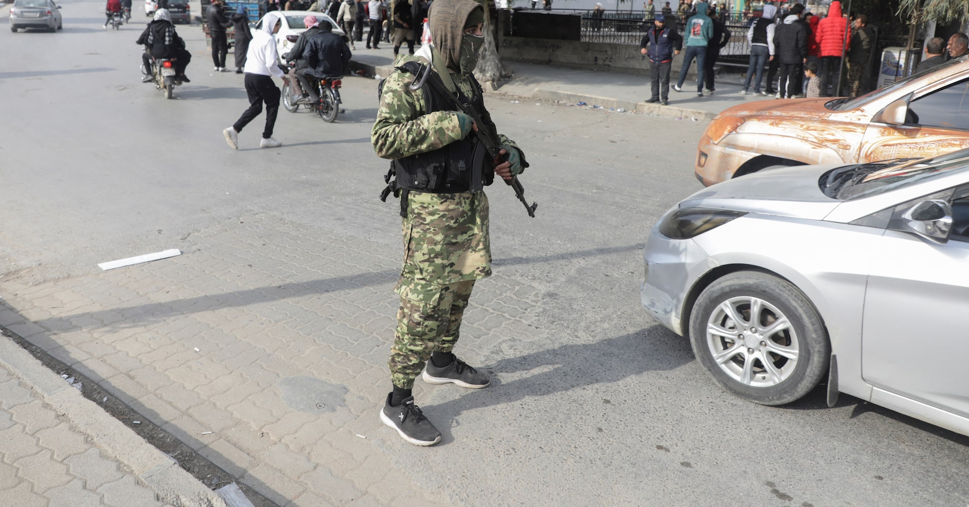 Syrian rebels seize fourth city, close in on Homs in threat to Assad's rule