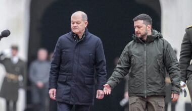 Ukraine-Krieg: Lügen-Vorwurf! Grüne gehen auf Scholz los | Politik