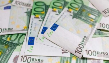 Moldova to change base currency from dollar to euro
