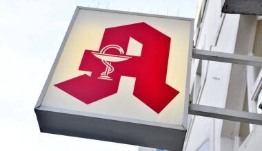 Mehr Pflegegeld, Amalgam verboten, Elektronische Patientenakte kommt: Das ändert sich 2025 bei Pflege und Gesundheit