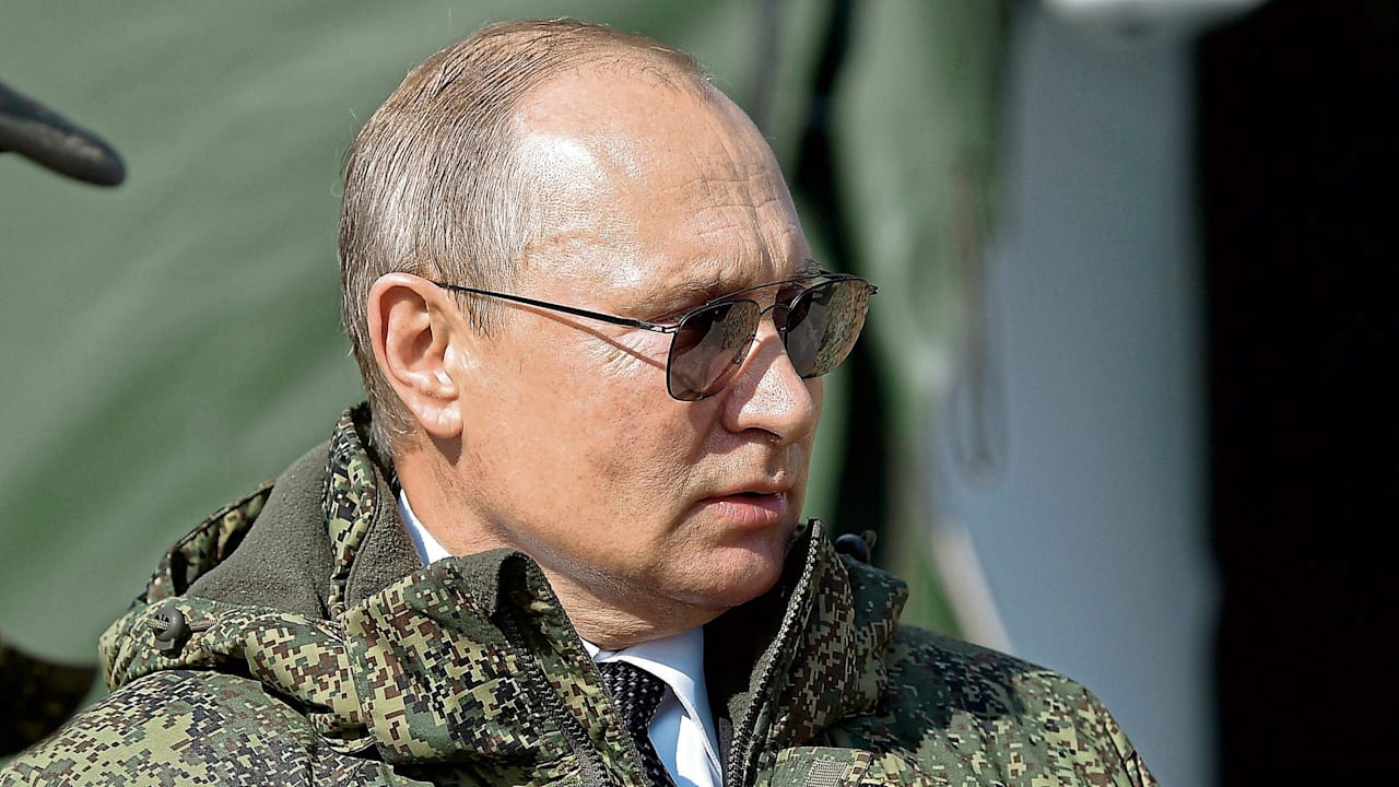 „Nicht mehr hybrid“: Nato-Chef: Russland greift uns längst direkt an | Politik