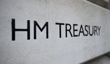 NI man sanctioned by UK Treasury in asset-freeze over alleged New IRA links