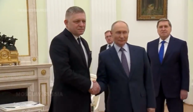 bne IntelliNews - Slovakia’s Fico in surprise visit to Putin in Moscow
