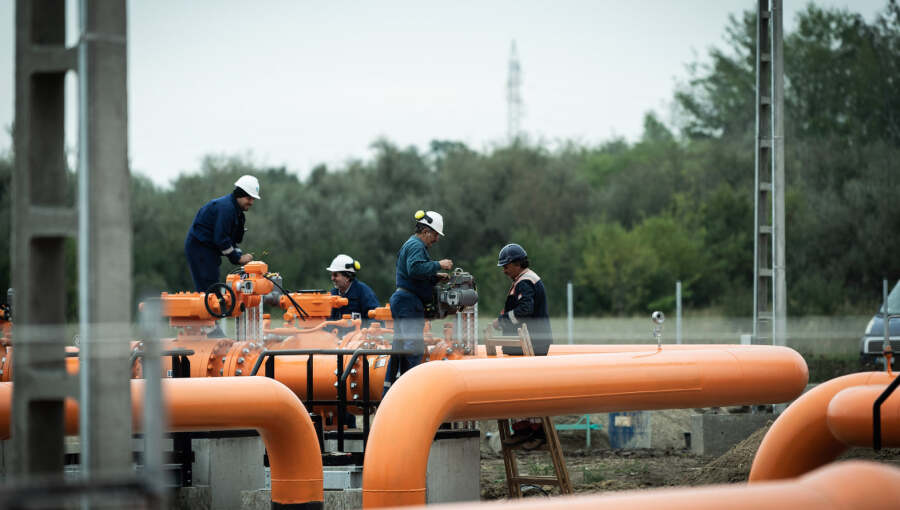 bne IntelliNews - Slovak, Hungarian, Austrian and Italian groups sign declaration backing continued gas transit through Ukraine
