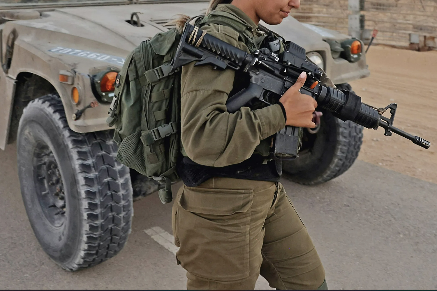 Under Israeli law, both women and men are conscripted at the age of 18. Religious women, however, can easily obtain an exemption. (Photo: Bloomberg)