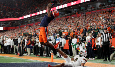 No. 6 Miami coughs up 21-0 lead and loses at Syracuse to put Clemson in the ACC title game vs. SMU