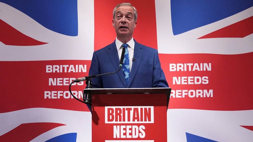 UK right-wingers clash over political party membership figures