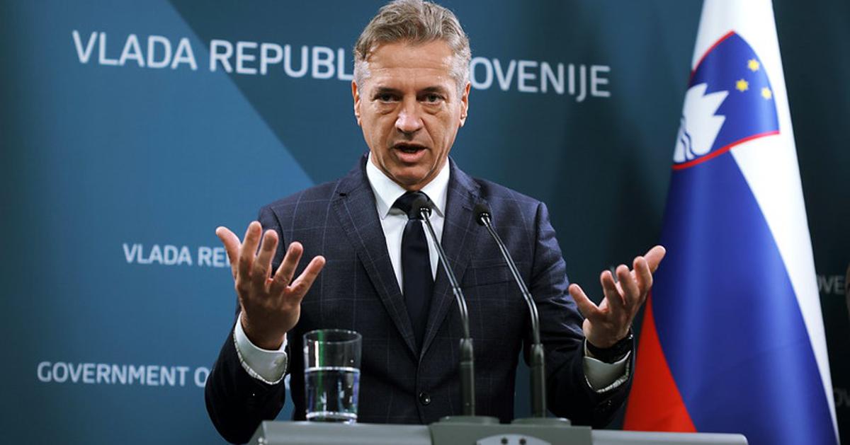 Golob razkril, kakšen nepremičninski davek nas čaka