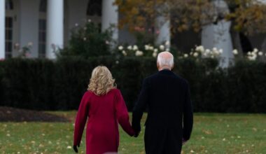 WSJ: White House aides insulated Biden from the public