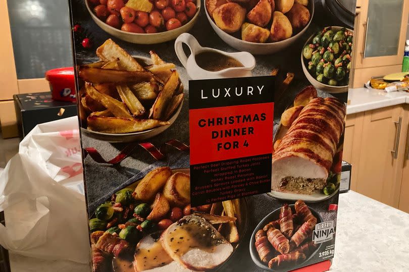 The Christmas Dinner for 4