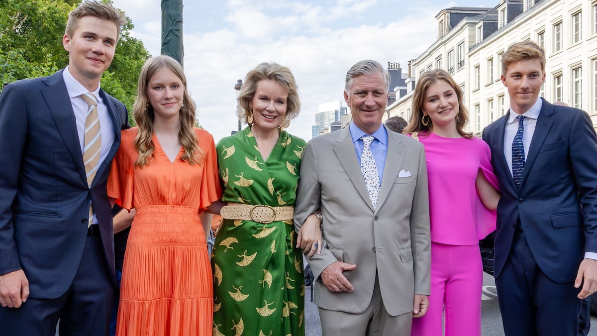 Royal siblings pose behind parents in Belgian royal family's 2024 Christmas card photo