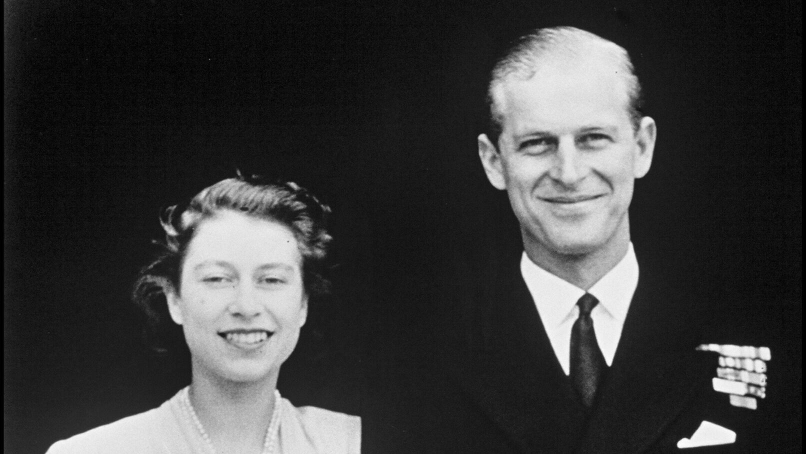 Prince Philip infidèle : le mari d’Elizabeth II a eu des liaisons toute sa vie, selon de récentes révélations