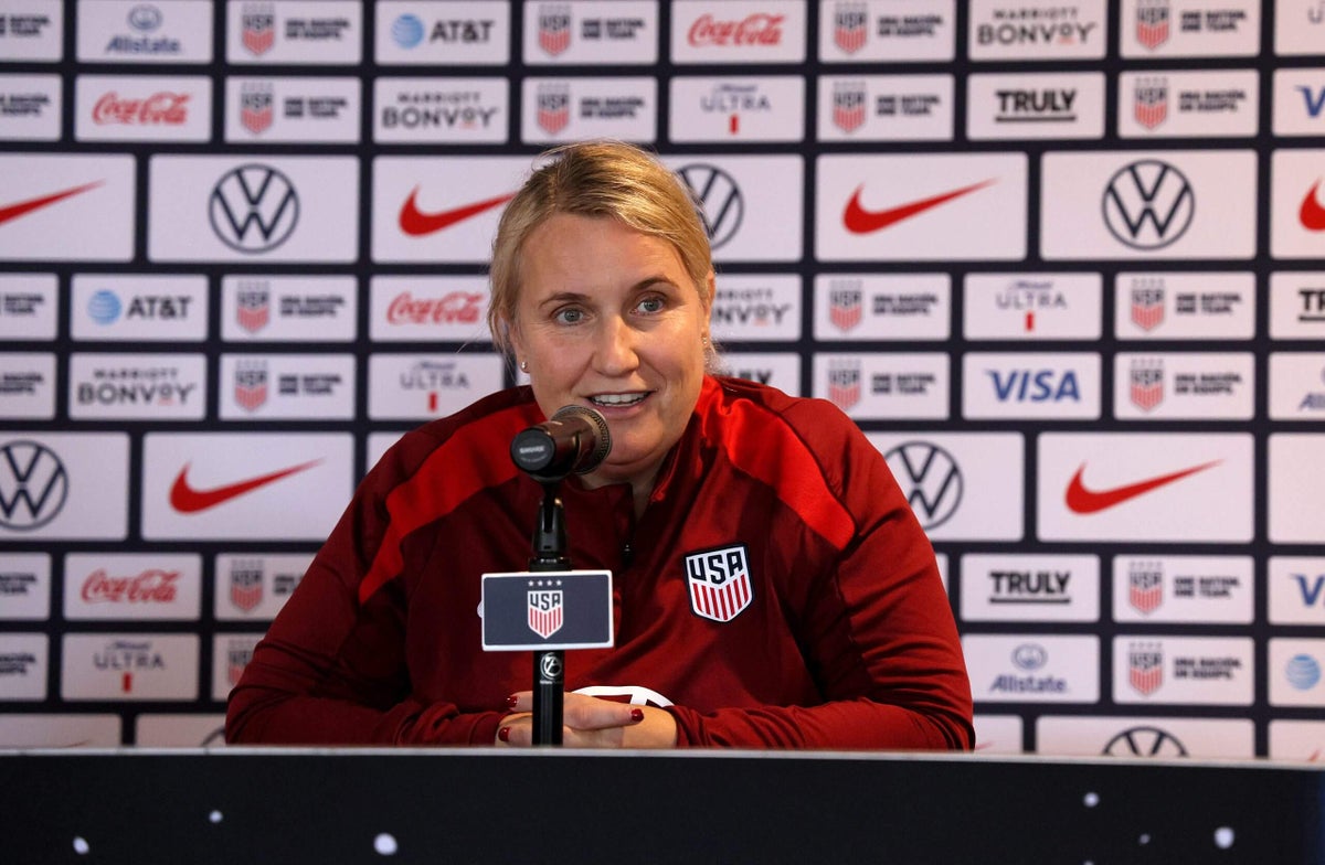 Emma Hayes says USWNT doesn’t have time to talk politics ahead of England friendly