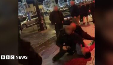 Investigation begins over claims PSNI officer kicked teen in the head