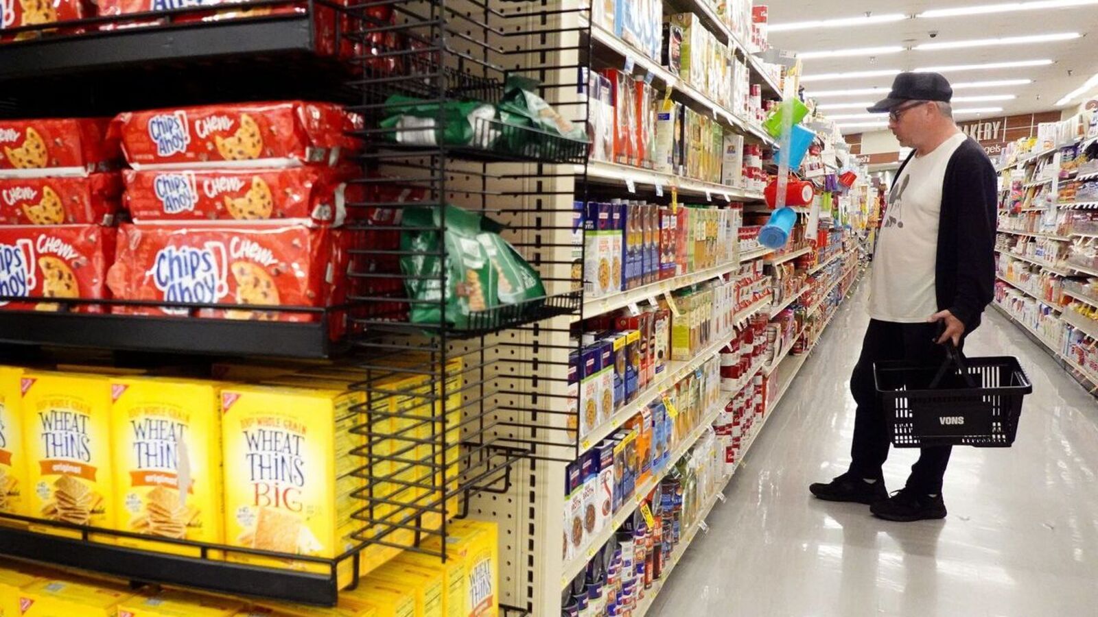 Economy News Today Live Updates on December 12, 2024: US inflation rises 2.7% YoY in November, logs highest gain in seven months; Wall Street awaits US Fed verdict