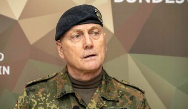 Forderung nach klarer Ansprache: Oberst: Auch auf Deutschland kann wieder geschossen werden