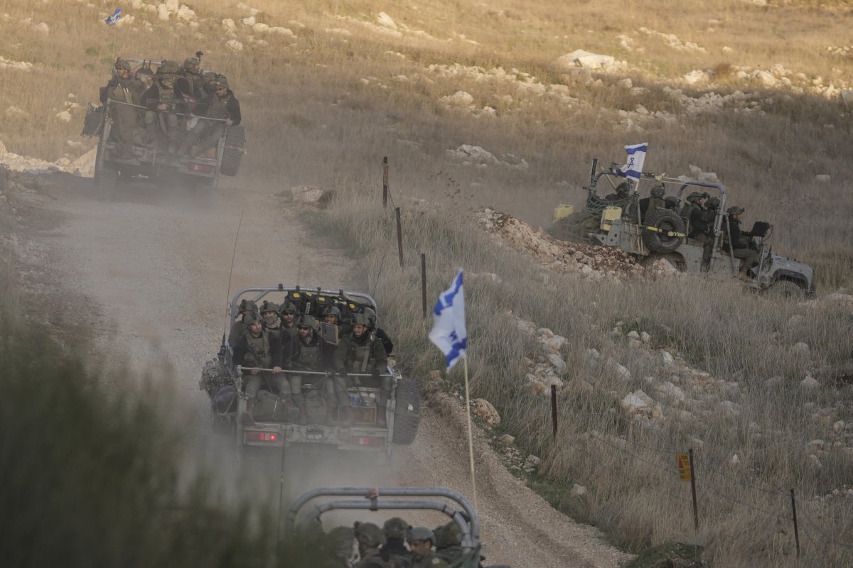 Israeli soldiers in Syria