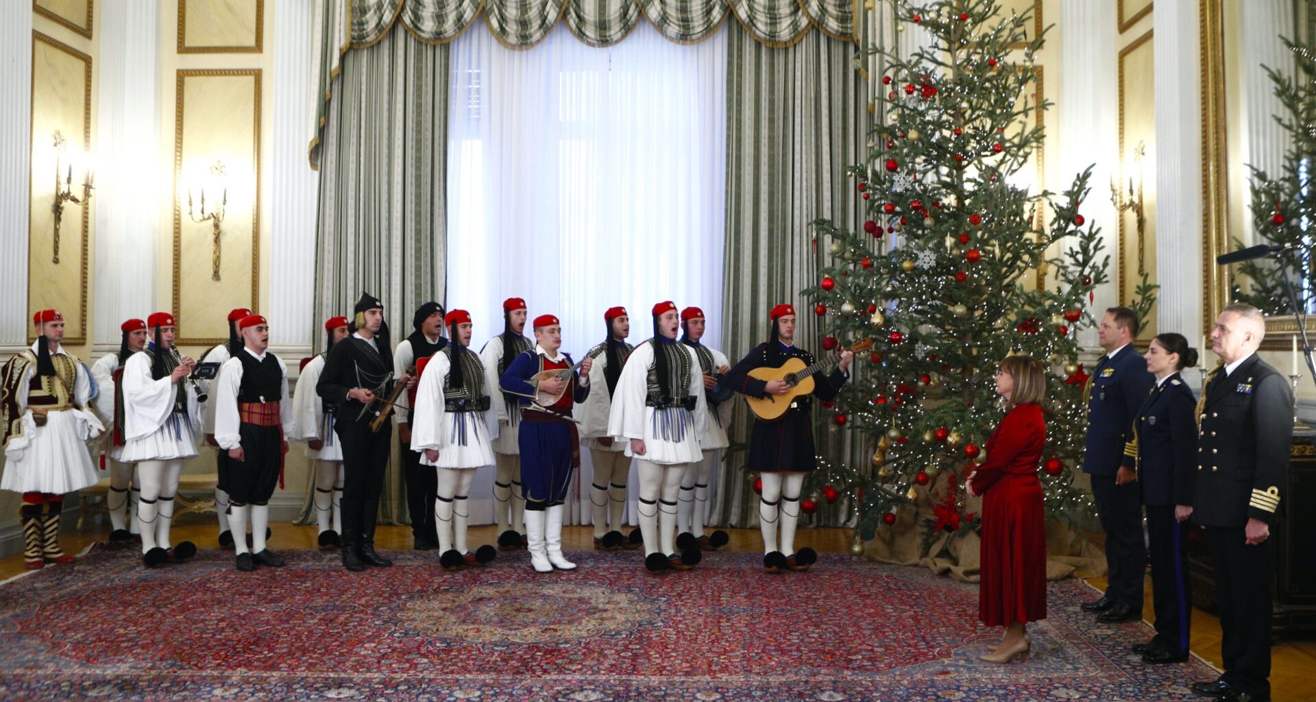 Leaders in Greece Welcome New Year with Traditional Carols